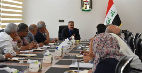 الصناعة تعلن تجاوز إنتاج معمل سمنت بادوش 1000 طن ي